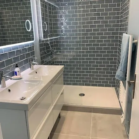 Apartment Le Minimes : Vue De Reve Au Coeur De *