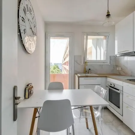 Le Minimes : Vue De Reve Au Coeur De Apartment
